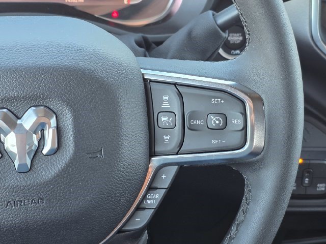 Used 2026 RAM 2500 Laramie AWD/4WD image 28