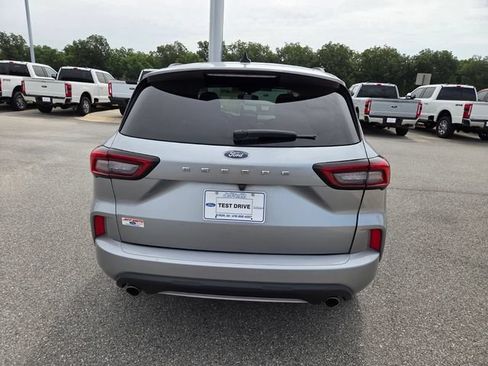 Used 2024 Ford Escape ST-Line FWD image 10