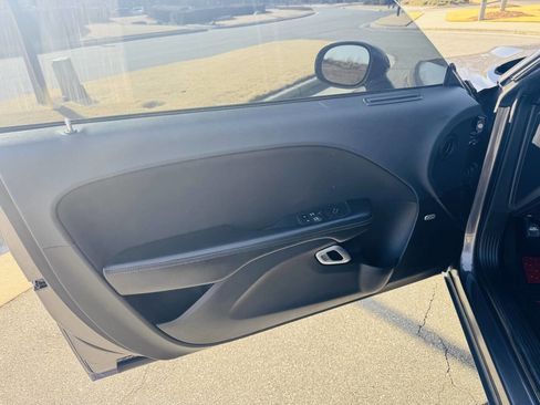 Used 2015 Dodge Challenger SXT w/ Sound Group image 10