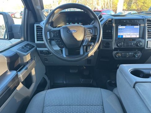 Used 2019 Ford F150 XLT image 17