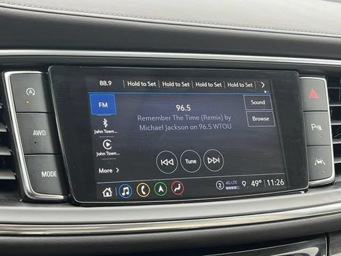 Used 2024 Buick Enclave Essence w/ Experience Buick Package AWD/4WD image 27