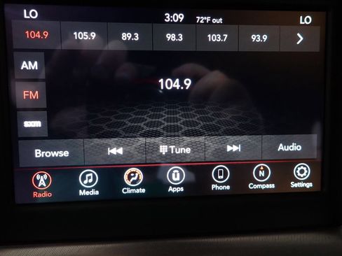 Used 2022 Dodge Challenger GT AWD/4WD image 3