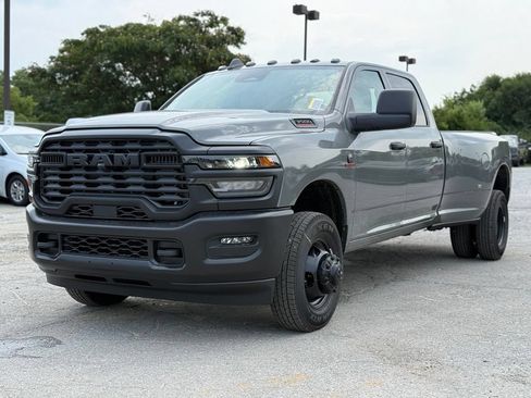 New 2027 RAM 3500 Tradesman AWD/4WD image 2