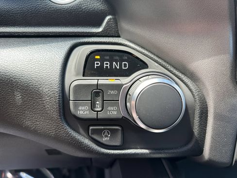 New 2026 RAM 1500 Express AWD/4WD image 21