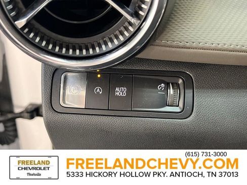 Used 2025 Chevrolet Equinox LT w/ Convenience Package II image 18