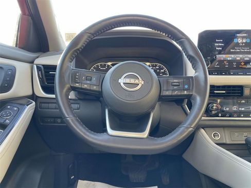 Certified 2023 Nissan Rogue SL w/ SL Premium Package image 20