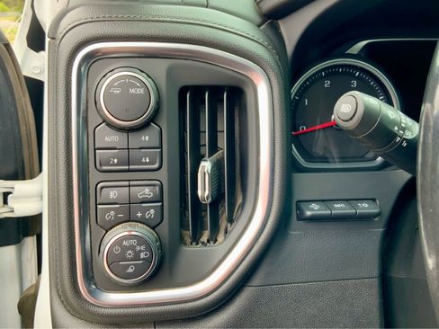 Used 2020 Chevrolet Silverado 2500 LTZ w/ LTZ Plus Package AWD/4WD image 41