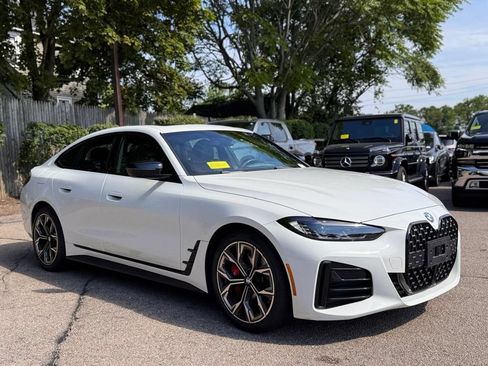 Used 2023 BMW 430i Gran Coupe xDrive w/ M Sport Package AWD/4WD image 8