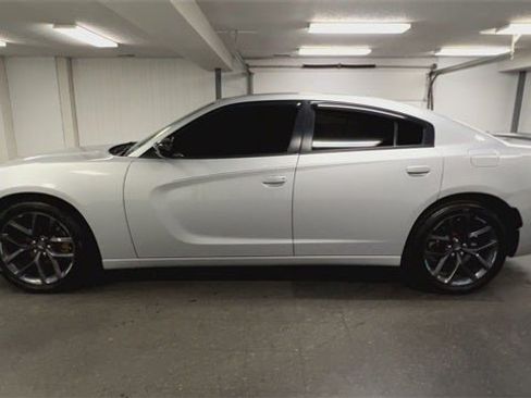 Used 2021 Dodge Charger SXT w/ Blacktop Package image 35