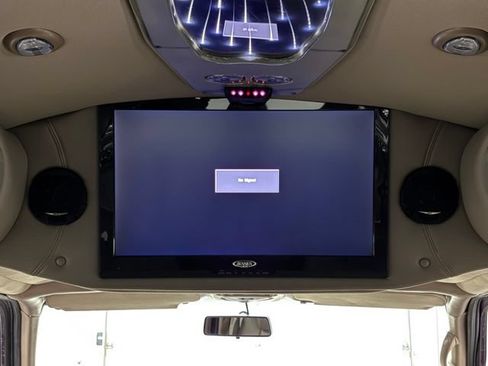 Used 2013 GMC Savana 1500 RWD image 4