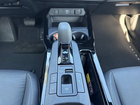 Used 2023 Toyota Prius XLE image 29