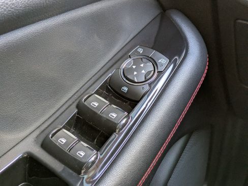 Used 2020 Ford Edge ST-Line image 20