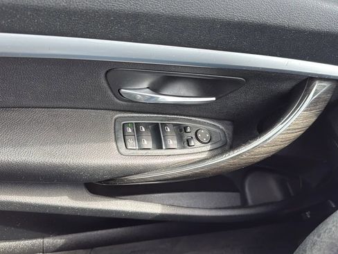 Used 2018 BMW 330i Gran Turismo xDrive AWD/4WD image 22