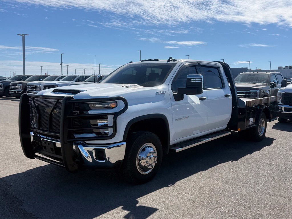 Used 2026 Chevrolet Silverado 3500 W/T w/ WT Convenience Package AWD/4WD image 21
