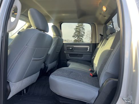 Used 2018 RAM 1500 Big Horn image 10