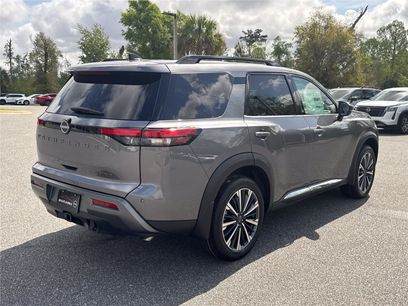 New 2026 Nissan Pathfinder Platinum w/ Cargo Package