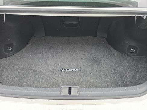Used 2022 Lexus ES 350 Ultra Luxury w/ Accessory Package 2 FWD image 12