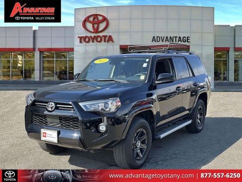 Certified 2022 Toyota 4Runner Trail Special Edition AWD/4WD image 4