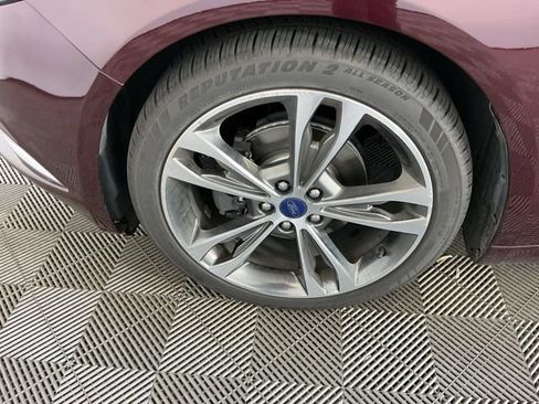 Used 2017 Ford Fusion Titanium AWD/4WD image 9