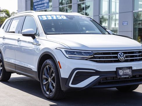 Used 2024 Volkswagen Tiguan SE AWD/4WD image 6