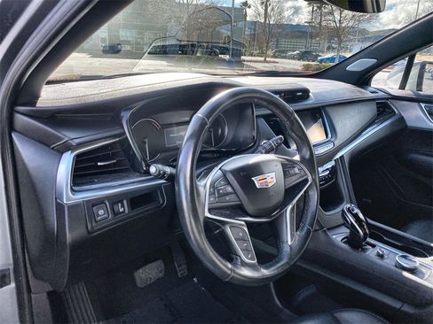 Certified 2023 Cadillac XT5 Premium Luxury image 10