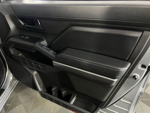 Used 2024 Toyota Tacoma SR5 image 31