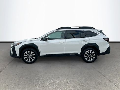 New 2025 Subaru Outback Limited image 4