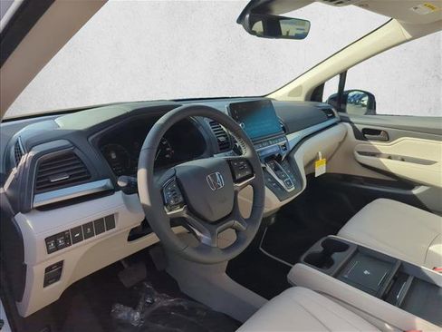 New 2026 Honda Odyssey EX-L image 3