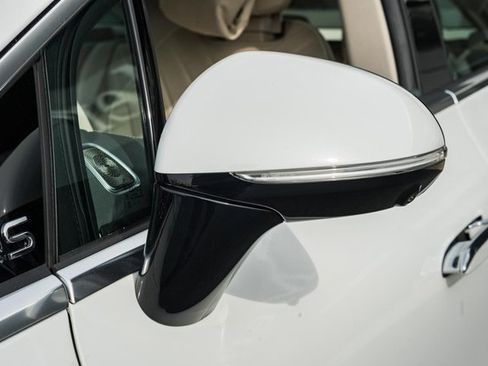 Certified 2024 Mercedes-Benz EQS 580 4MATIC Sedan image 15