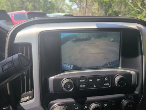 Used 2019 GMC Sierra 1500 SLE w/ SLE Value Package AWD/4WD image 26