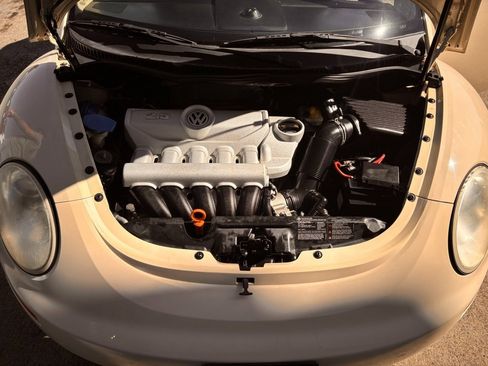 Used 2008 Volkswagen Beetle SE image 30