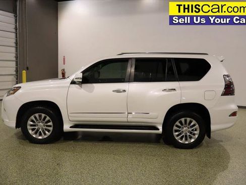 Used 2019 Lexus GX 460 Premium image 4