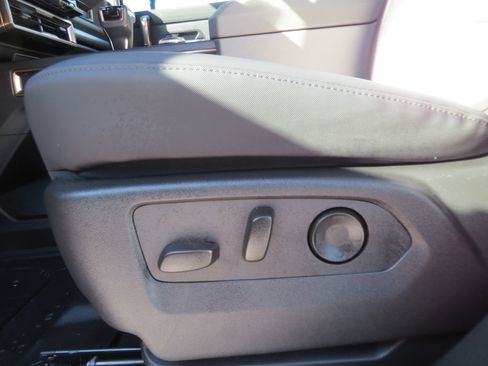 Used 2025 GMC Hummer EV 3X image 19