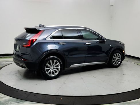 Used 2019 Cadillac XT4 Premium Luxury w/ Cold Weather Package FWD image 5