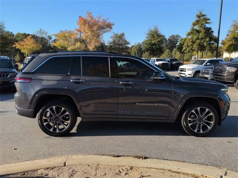 Certified 2023 Jeep Grand Cherokee Overland w/ Adv Protech Group III image 3