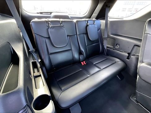 Certified 2022 Ford Explorer ST-Line image 26