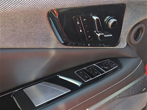 New 2025 Cadillac Optiq Sport 1 image 15