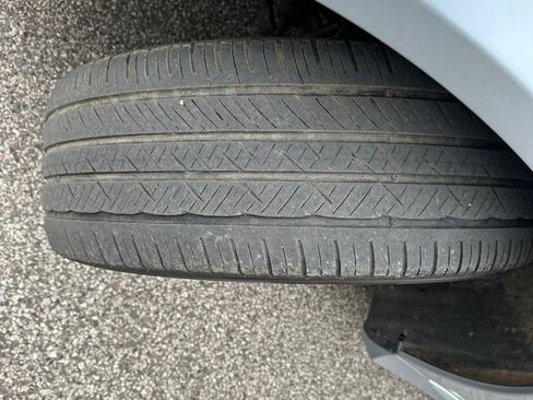 Used 2010 Mercedes-Benz R 350 4MATIC image 16