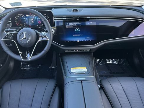 New 2026 Mercedes-Benz E 350 Sedan image 3