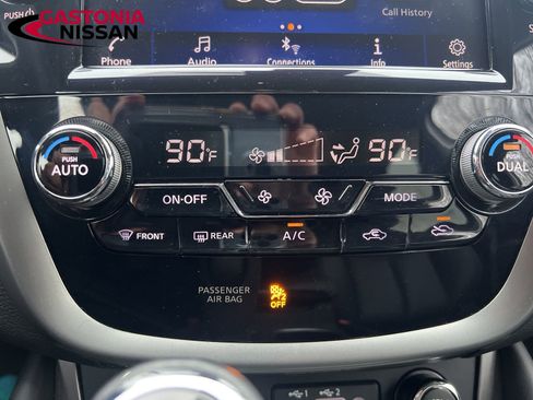 Used 2024 Nissan Murano SV w/ SV Midnight Edition Package image 45