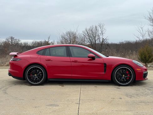 Certified 2019 Porsche Panamera GTS image 8