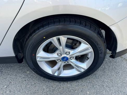 Used 2012 Ford Focus SE image 34