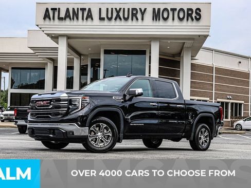 Used 2025 GMC Sierra 1500 SLT RWD image 3