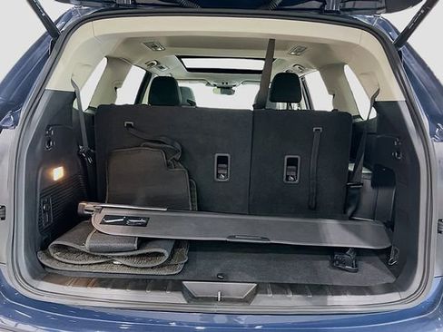 Used 2024 Subaru Ascent Onyx Edition image 1