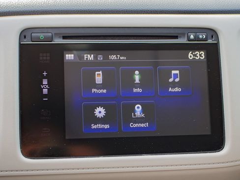 Used 2017 Honda HR-V EX image 25