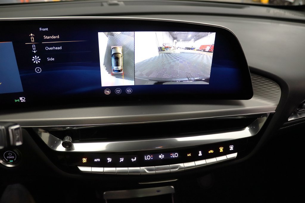 Certified 2024 Cadillac Lyriq Sport AWD/4WD image 36