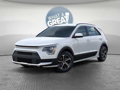 New 2026 Kia Niro LX FWD image 1