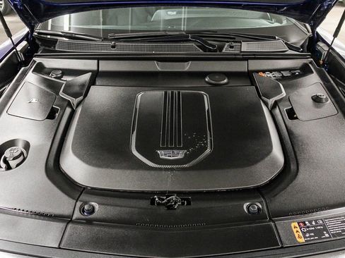 Certified 2024 Cadillac Lyriq Sport image 27