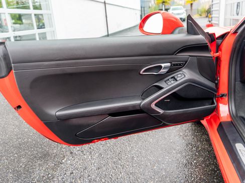 Used 2018 Porsche 911 Carrera RWD image 11