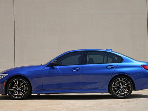Used 2021 BMW 330i Sedan w/ M Sport Package RWD image 7